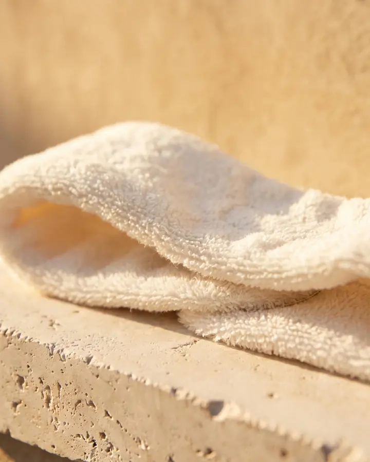 Serum Safe Spa Headband — vue 3